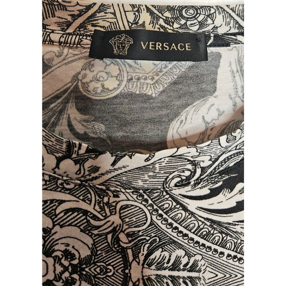 Versace Shirt Mens Medium Black Purple Green Baroque Printed Cotton Pocket Tee - Picture 4 of 9